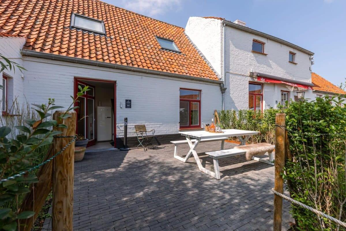 Huswell - Lord - Charming Double Room At Ranch "De Blauwe Zaal" Brujas Exterior foto
